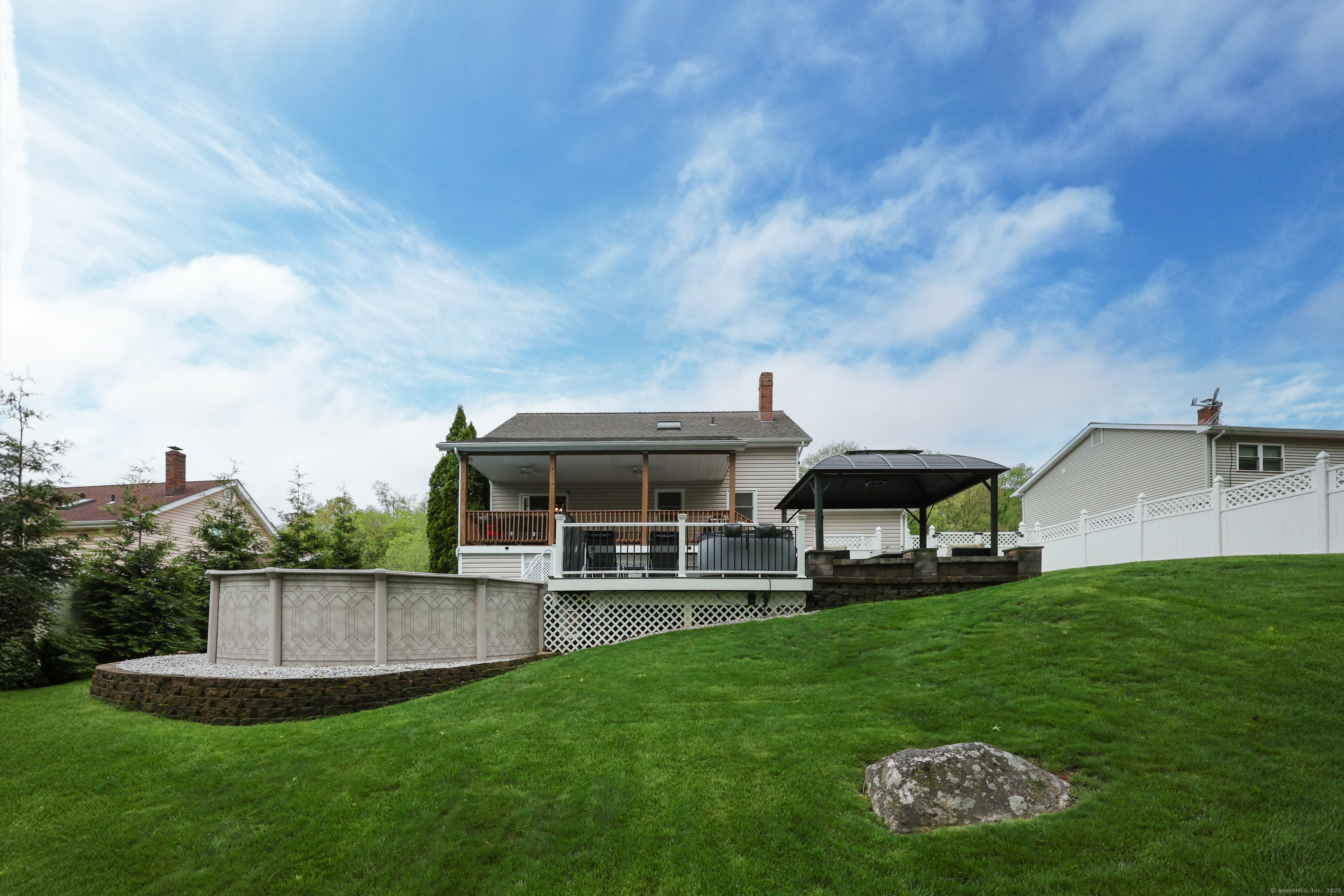 202 Bluebird Drive, Naugatuck, Connecticut image 4