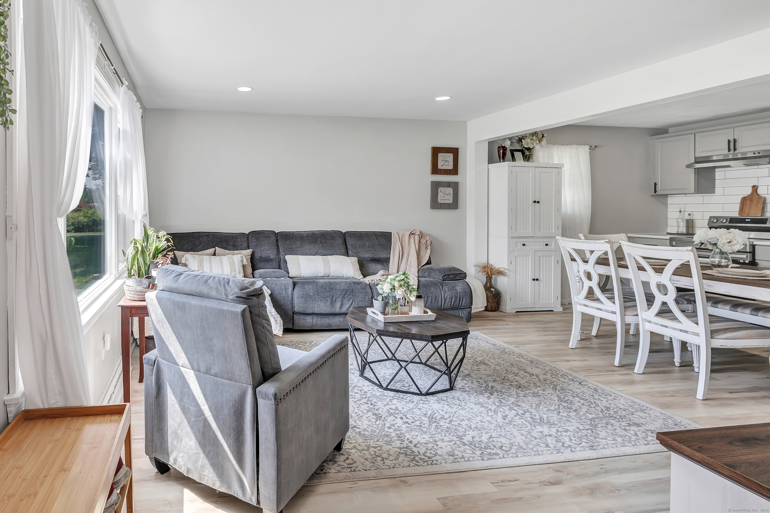14 N Coe Lane, Ansonia, Connecticut image 13