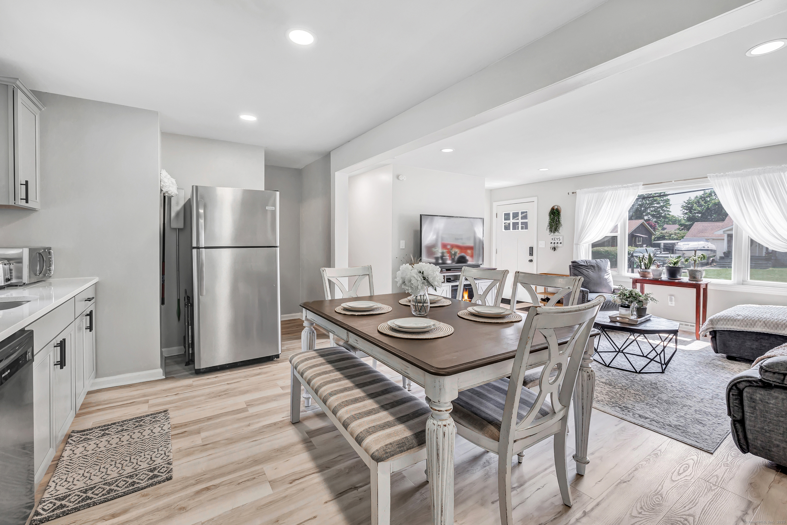 14 N Coe Lane, Ansonia, Connecticut image 17