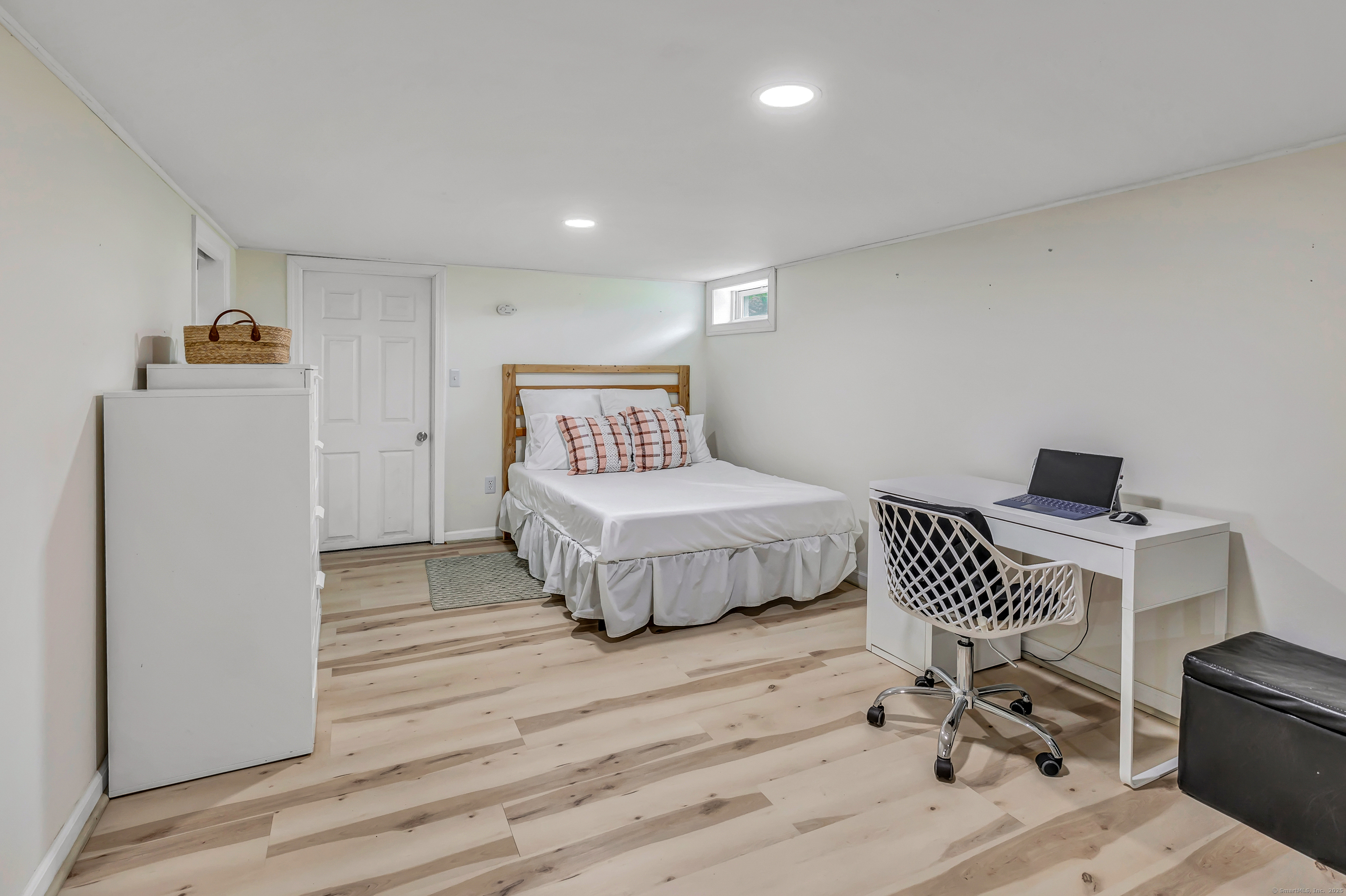 14 N Coe Lane, Ansonia, Connecticut image 35