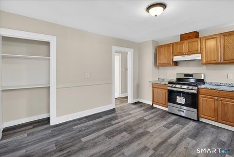 Photo of 38 Bristol Street #3, West Haven, CT 06516 (MLS # 24153255)