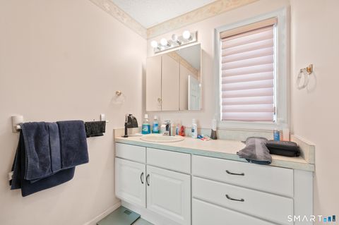 Tiny photo for 117 Dibble Hollow Lane #117, Windsor Locks, CT 06096 (MLS # 24148289)