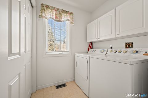 Tiny photo for 117 Dibble Hollow Lane #117, Windsor Locks, CT 06096 (MLS # 24148289)