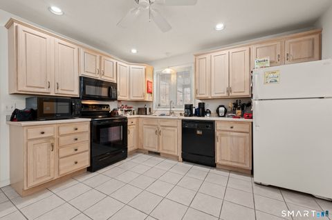 Tiny photo for 117 Dibble Hollow Lane #117, Windsor Locks, CT 06096 (MLS # 24148289)