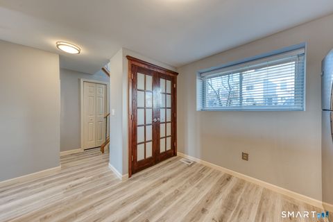 Tiny photo for 10 Clubhouse Drive #10, Cromwell, CT 06416 (MLS # 24150001)