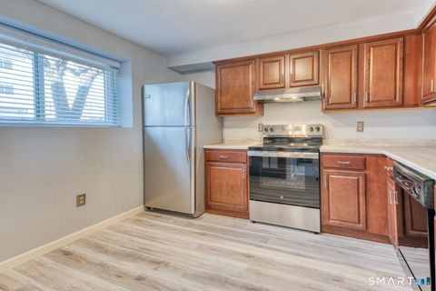 Tiny photo for 10 Clubhouse Drive #10, Cromwell, CT 06416 (MLS # 24150001)