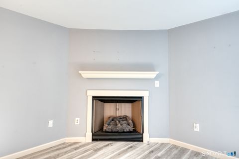 Tiny photo for 10 Clubhouse Drive #10, Cromwell, CT 06416 (MLS # 24150001)