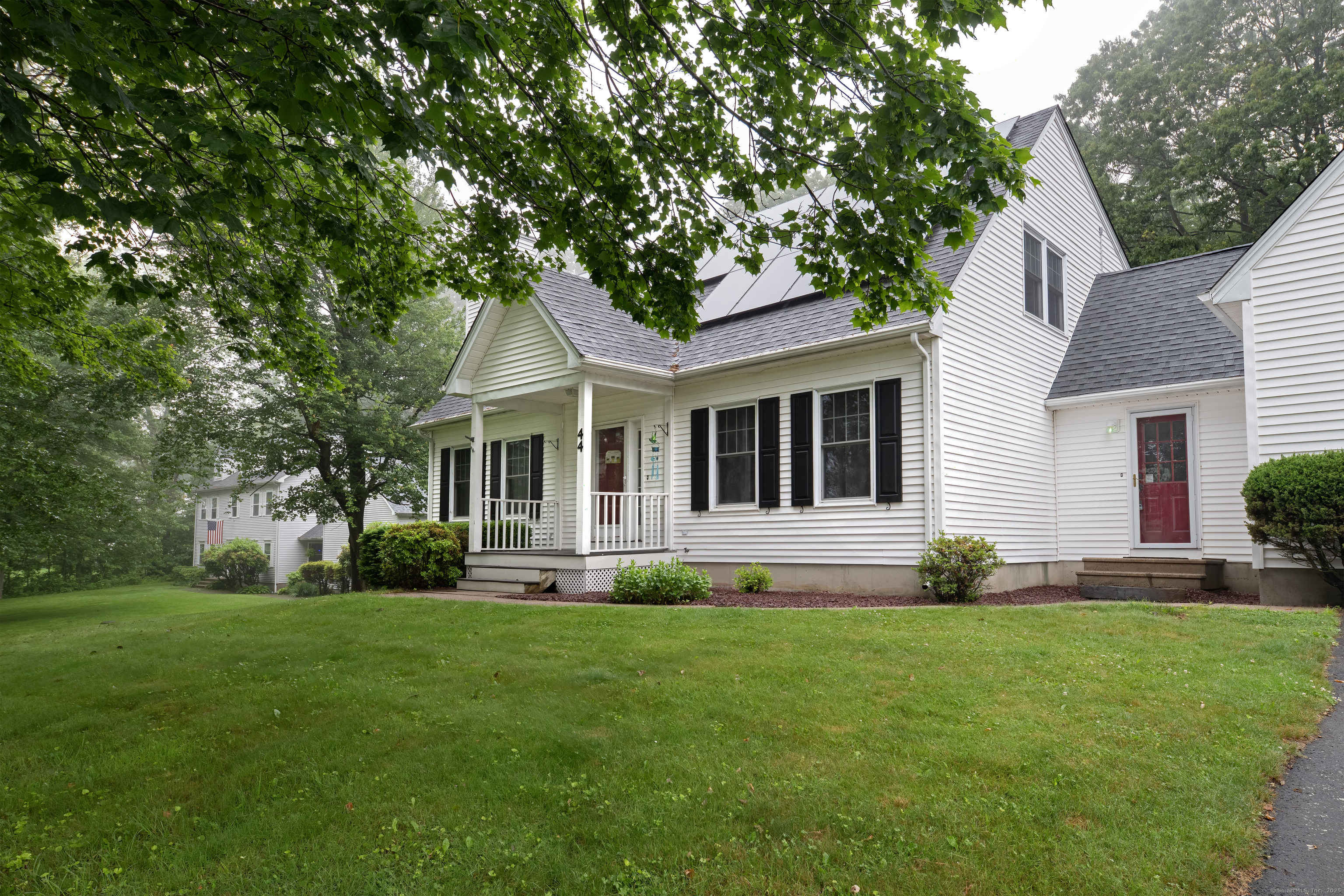 44 Richard Avenue