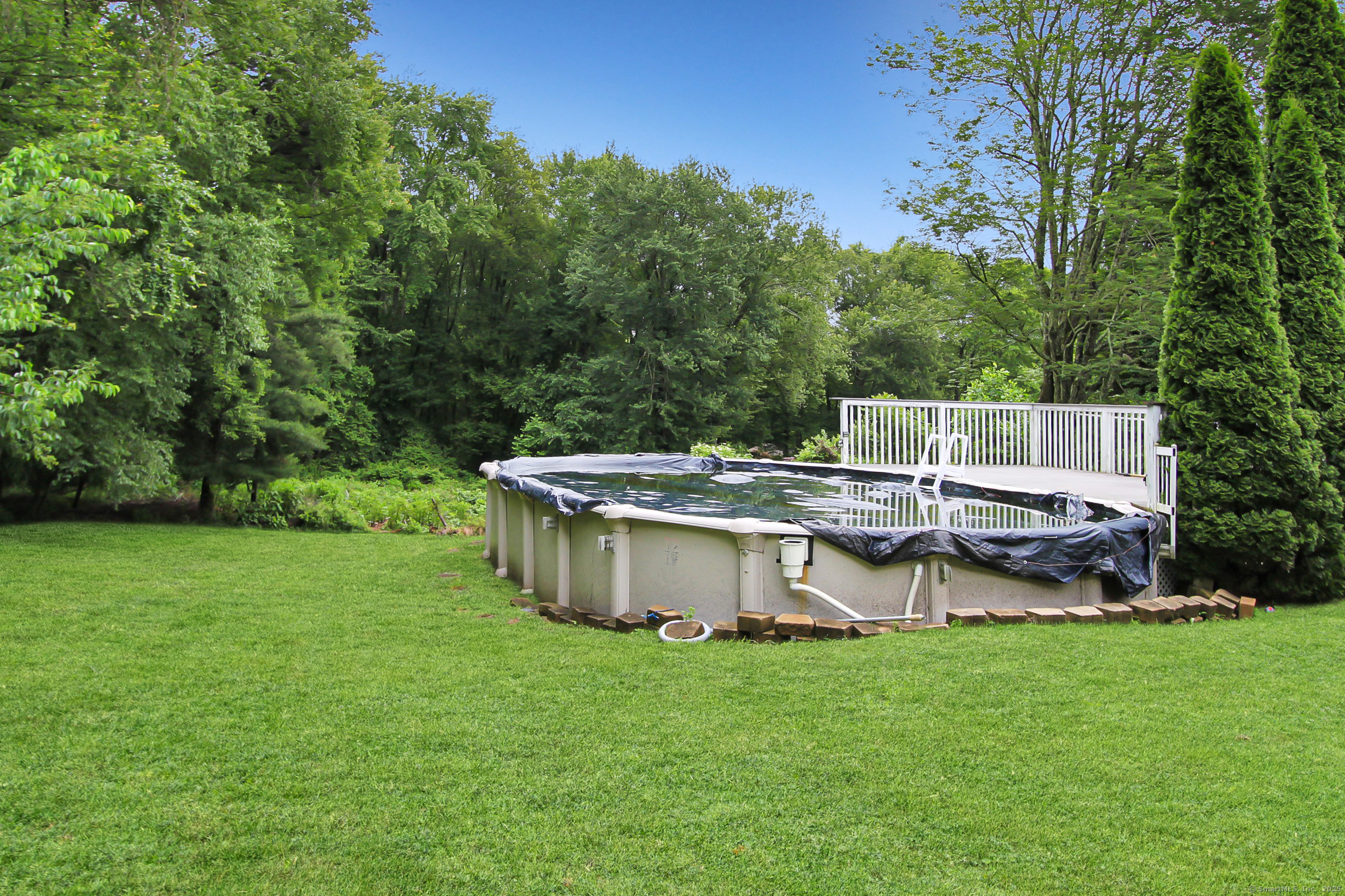 15 Old Stream Lane, Trumbull, Connecticut image 23