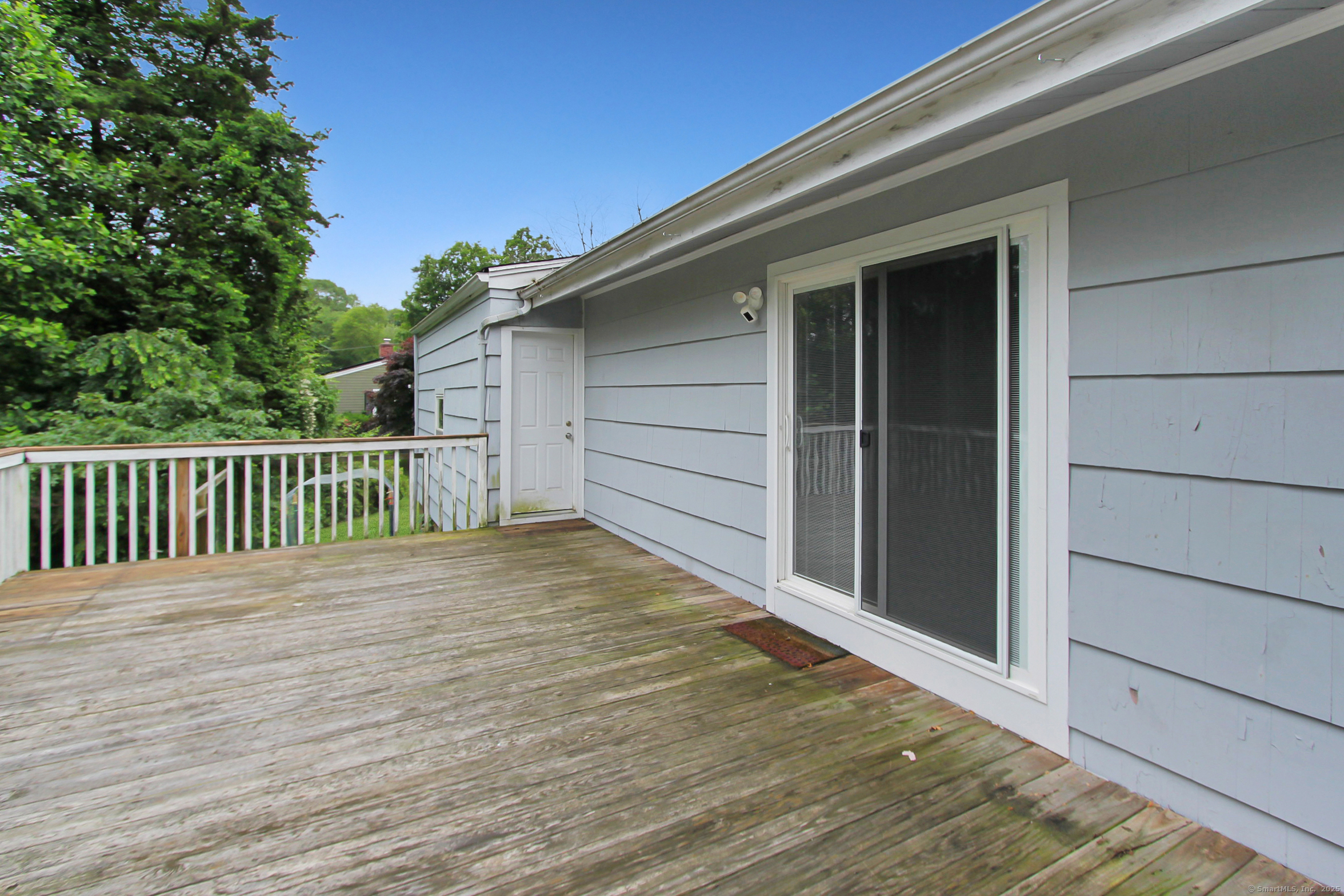 15 Old Stream Lane, Trumbull, Connecticut image 20