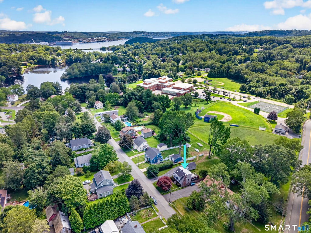 Photo of 16 Quaker Lane, Waterford, CT 06375 (MLS # 24201462)