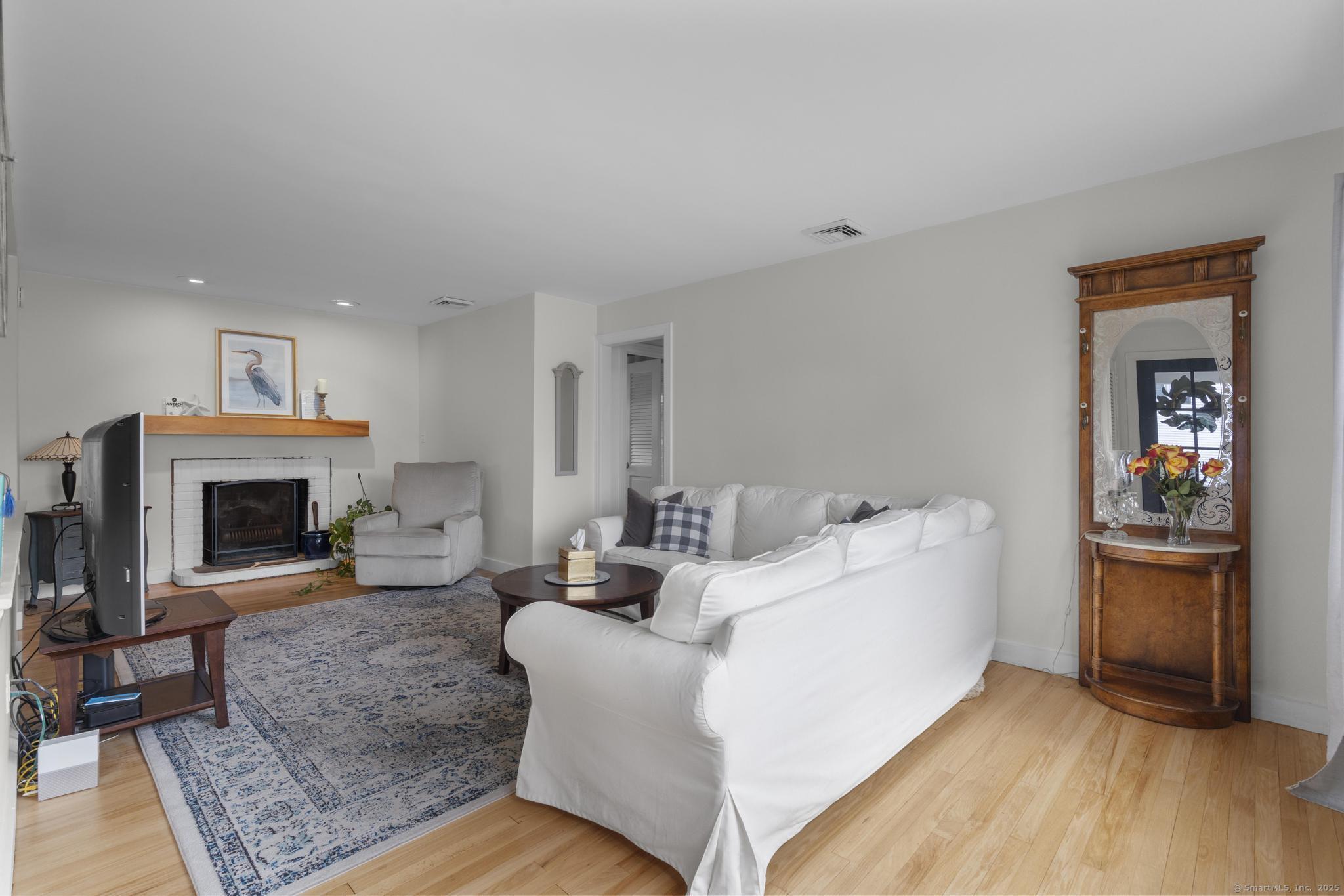 92 Honor Road, West Haven, Connecticut image 7