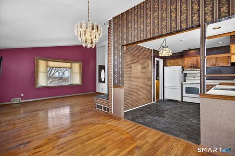 Tiny photo for 15 Ferndale Place, Stratford, CT 06614 (MLS # 24152793)