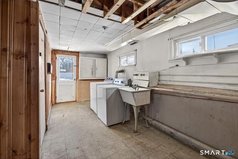 Tiny photo for 15 Ferndale Place, Stratford, CT 06614 (MLS # 24152793)