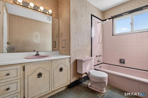 Tiny photo for 15 Ferndale Place, Stratford, CT 06614 (MLS # 24152793)