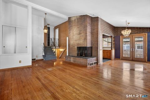 Tiny photo for 15 Ferndale Place, Stratford, CT 06614 (MLS # 24152793)