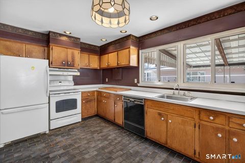 Tiny photo for 15 Ferndale Place, Stratford, CT 06614 (MLS # 24152793)