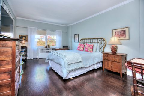 Tiny photo for 80 Cartright Street #8J, Bridgeport, CT 06604 (MLS # 24135952)