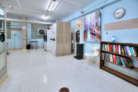 Tiny photo for 80 Cartright Street #8J, Bridgeport, CT 06604 (MLS # 24135952)