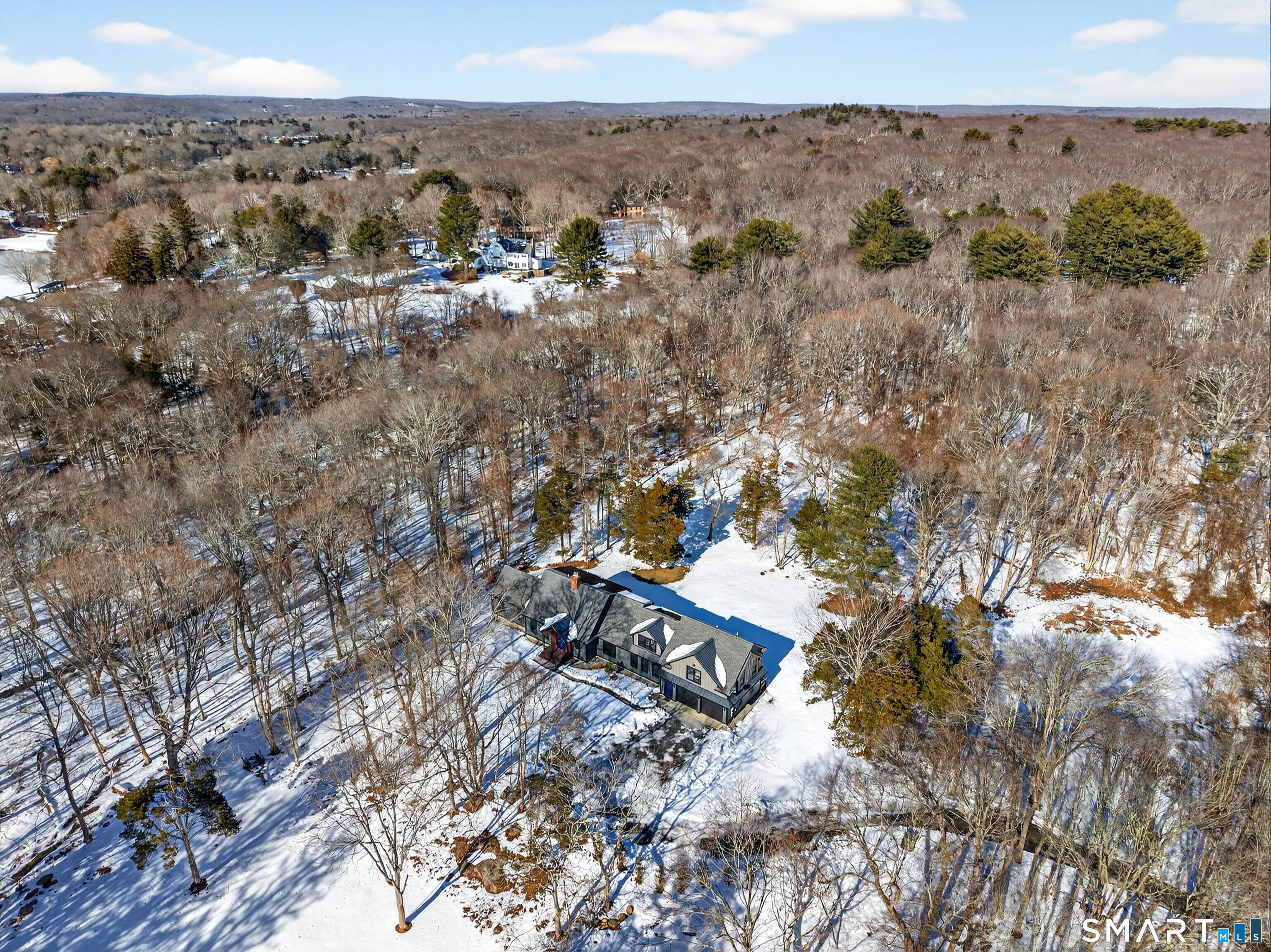 34 Johnny Cake Hill Road