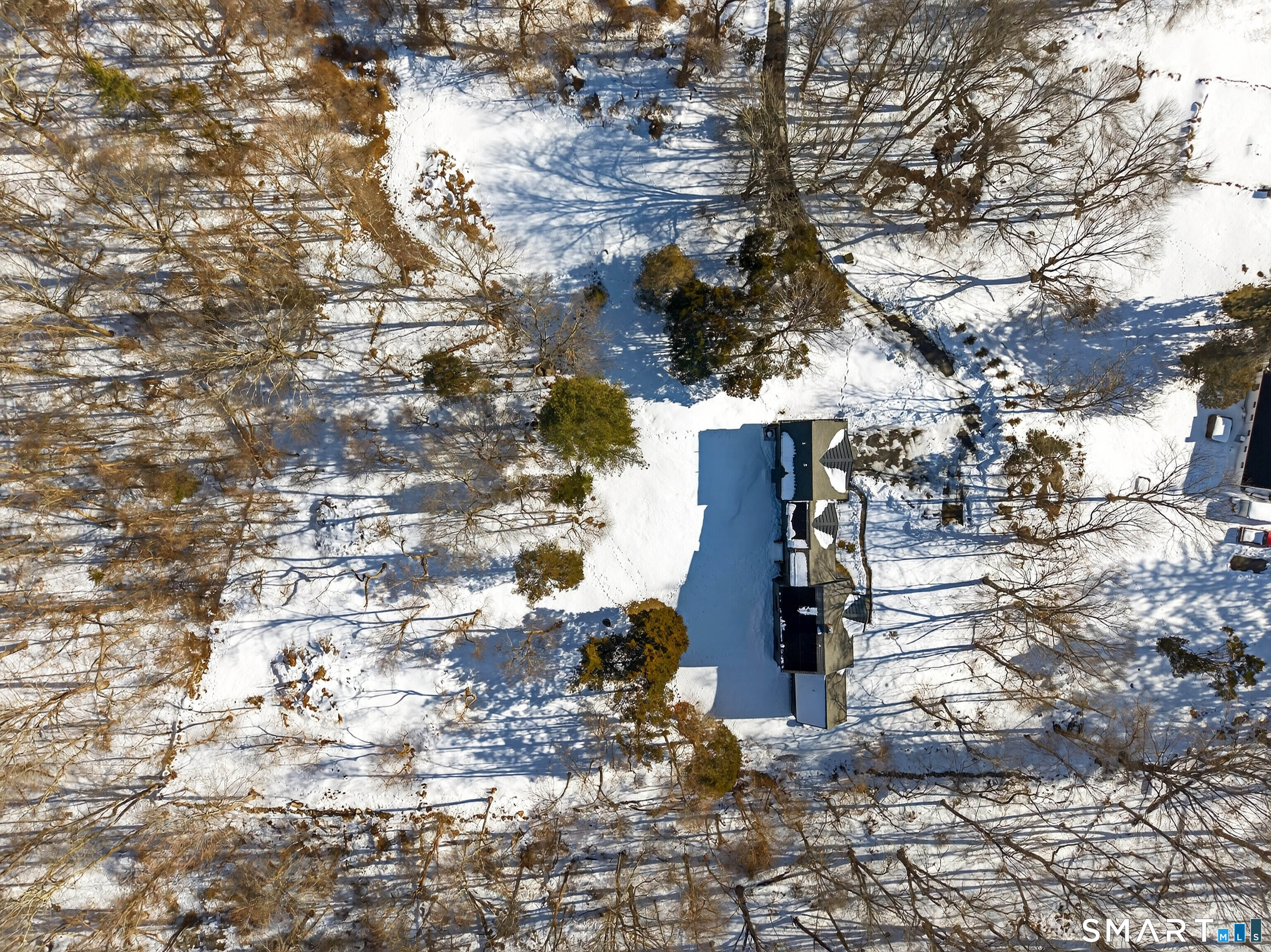 34 Johnny Cake Hill Road