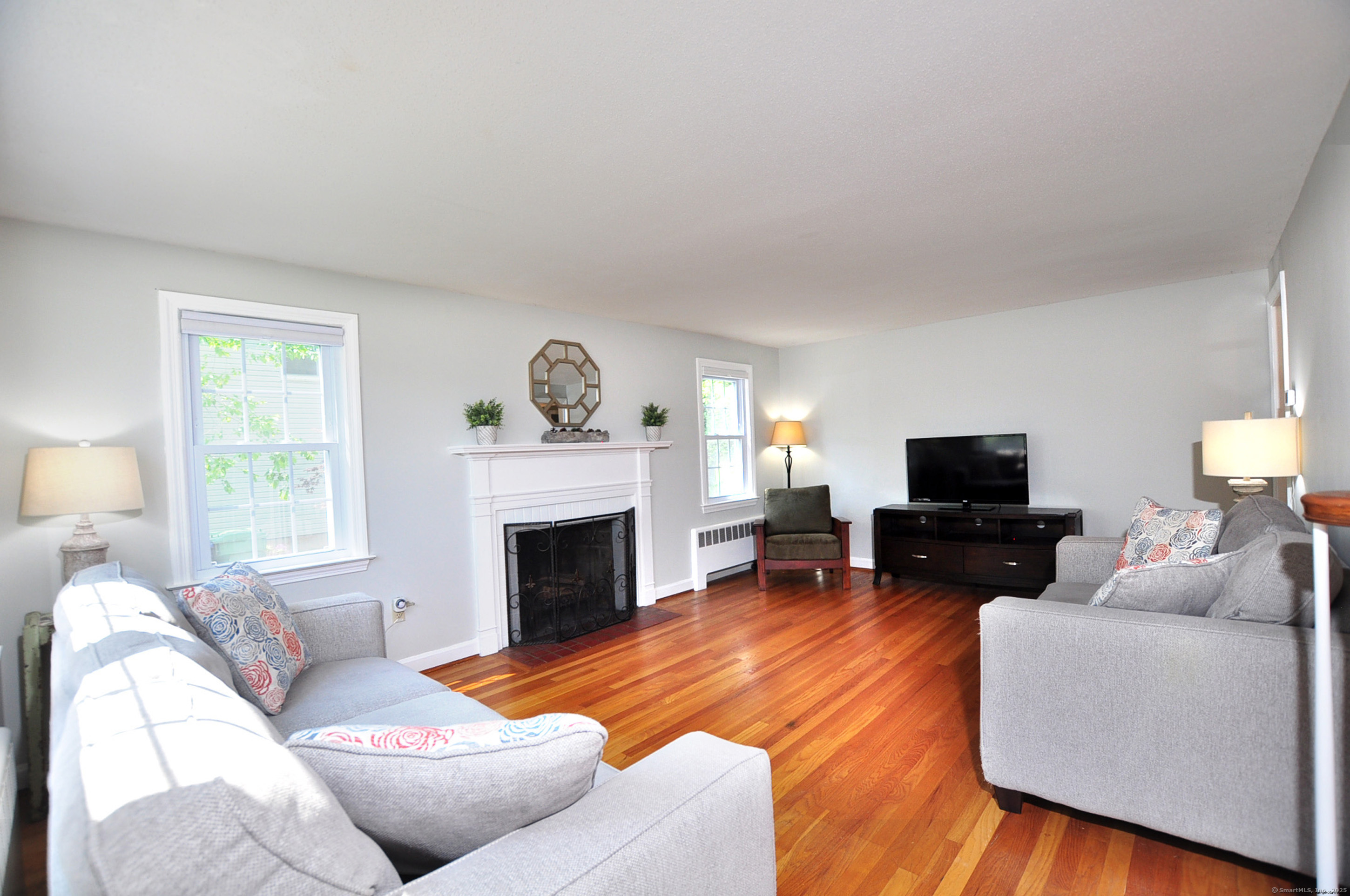 6 Lennox Avenue
