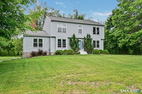 Homes For Sale - 30 Bonnie Vu Lane<br/> New Milford, CT 06776