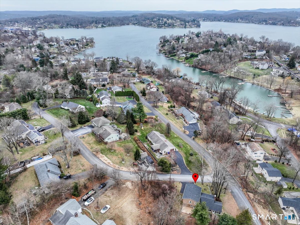 33 Hickory Hill Road