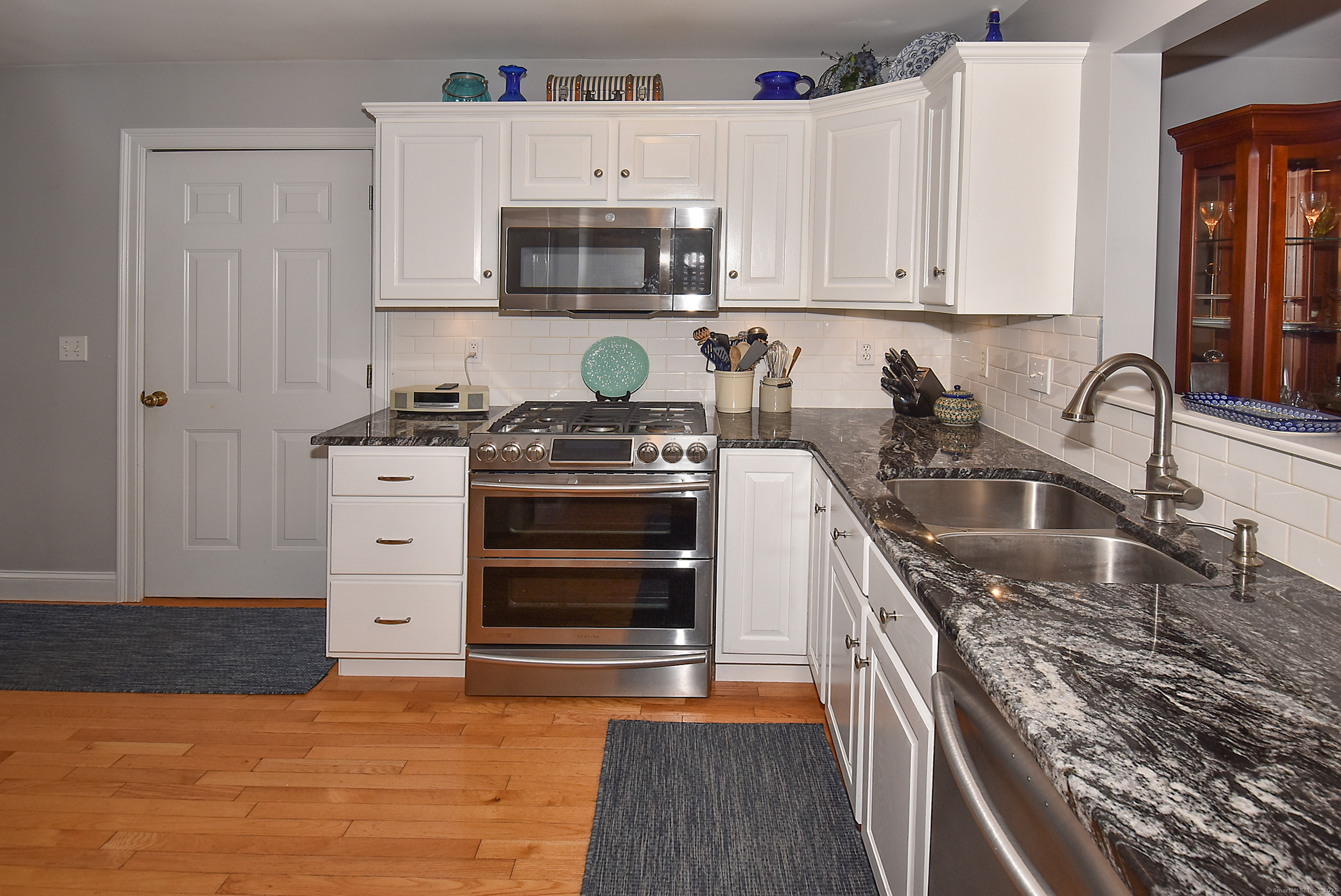 63 Hudson Lane 63