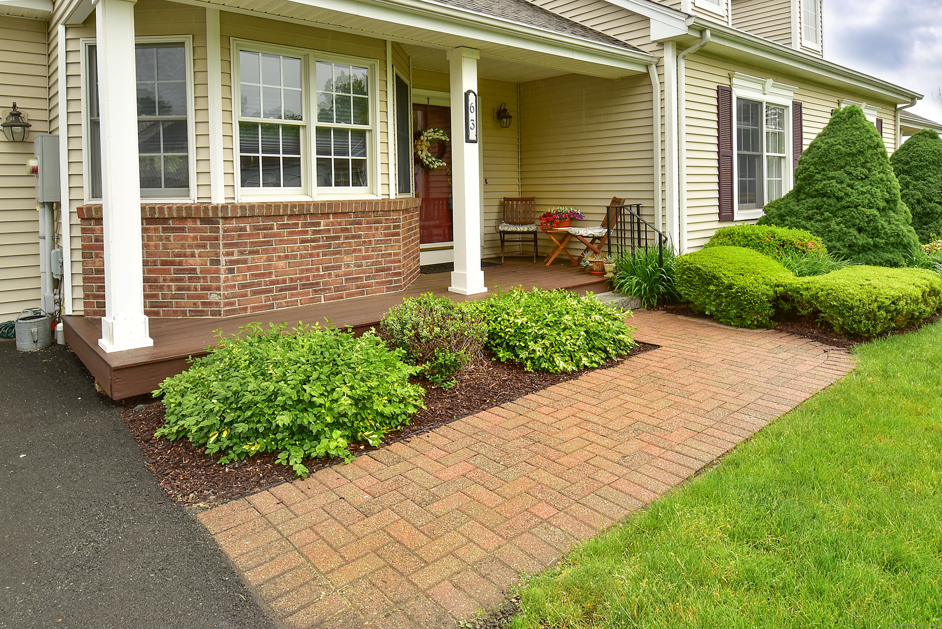 63 Hudson Lane 63