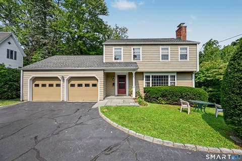 Homes For Sale - 59 Newtown Avenue<br/> Norwalk, CT 06851