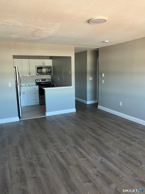 Photo of 114-118 Elizabeth Street #118-A3, West Haven, CT 06516 (MLS # 24212756)