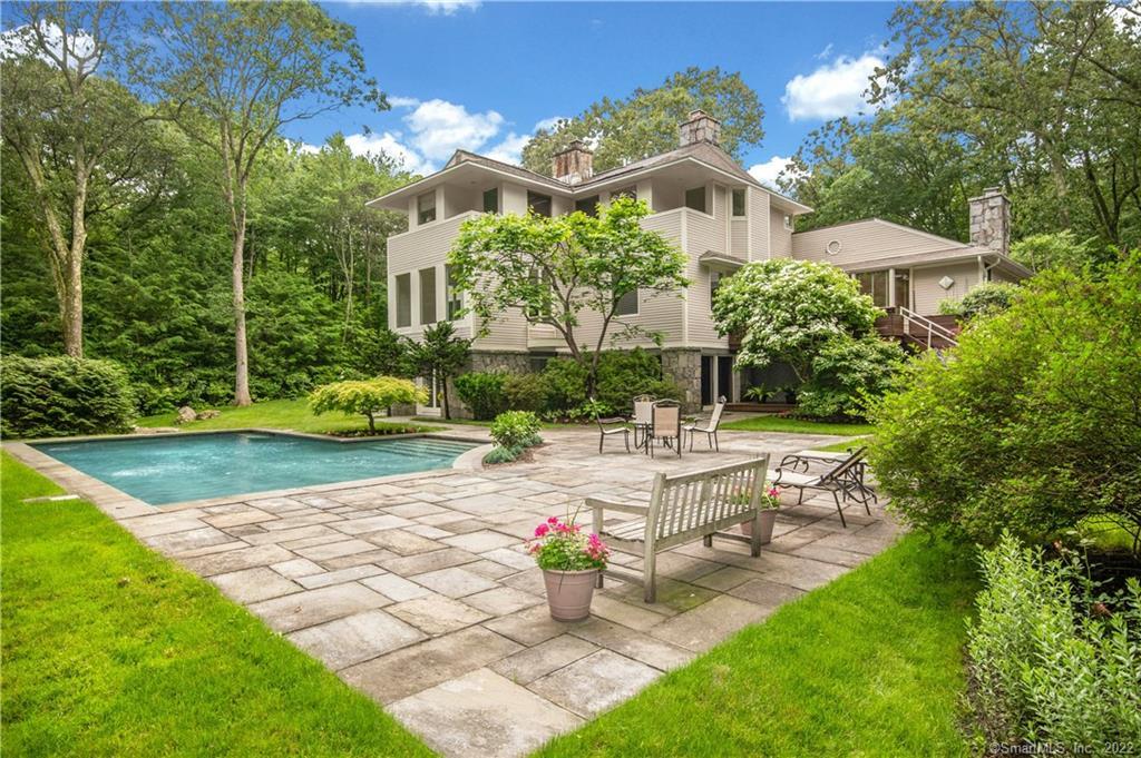 Photo 1 of 434 Frogtown Road, New Canaan, Connecticut, $1,675,000, Web #: 170268813