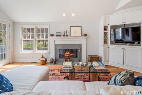 Tiny photo for 370 Rowayton Avenue, Norwalk, CT 06853 (MLS # 24165673)