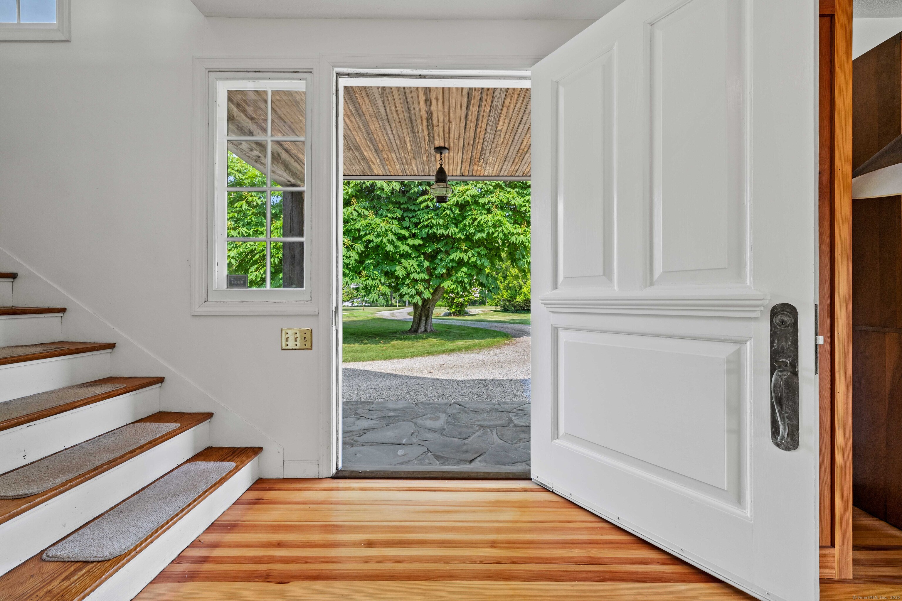 92 Shore Road