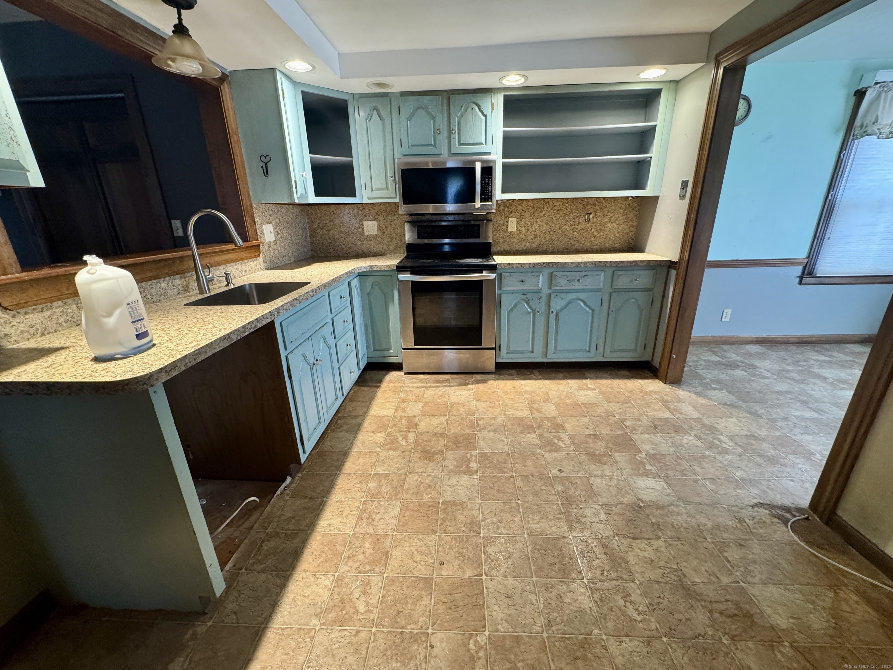 86 Vibberts Avenue, New Britain, Connecticut image 5