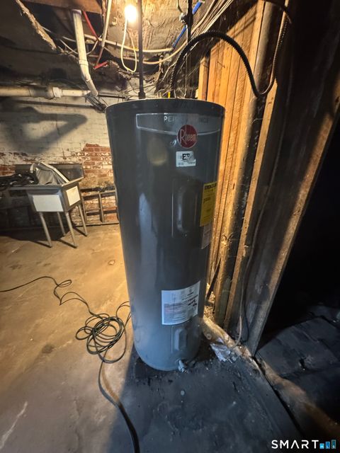 Tiny photo for 423 Whalley Avenue, New Haven, CT 06511 (MLS # 24154449)