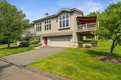 7 Wyndemere 7 Avon CT 06001