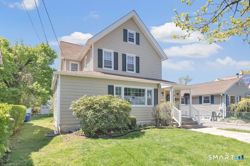 Photo of 51 Johnson Avenue, Stratford, CT 06614 (MLS # 24175771)