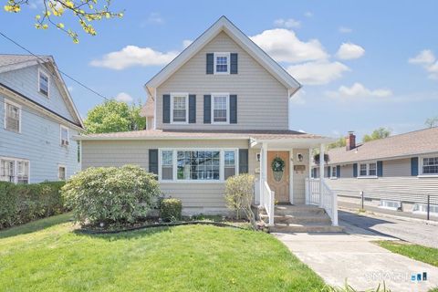 Photo of 51 Johnson Avenue, Stratford, CT 06614 (MLS # 24175771)