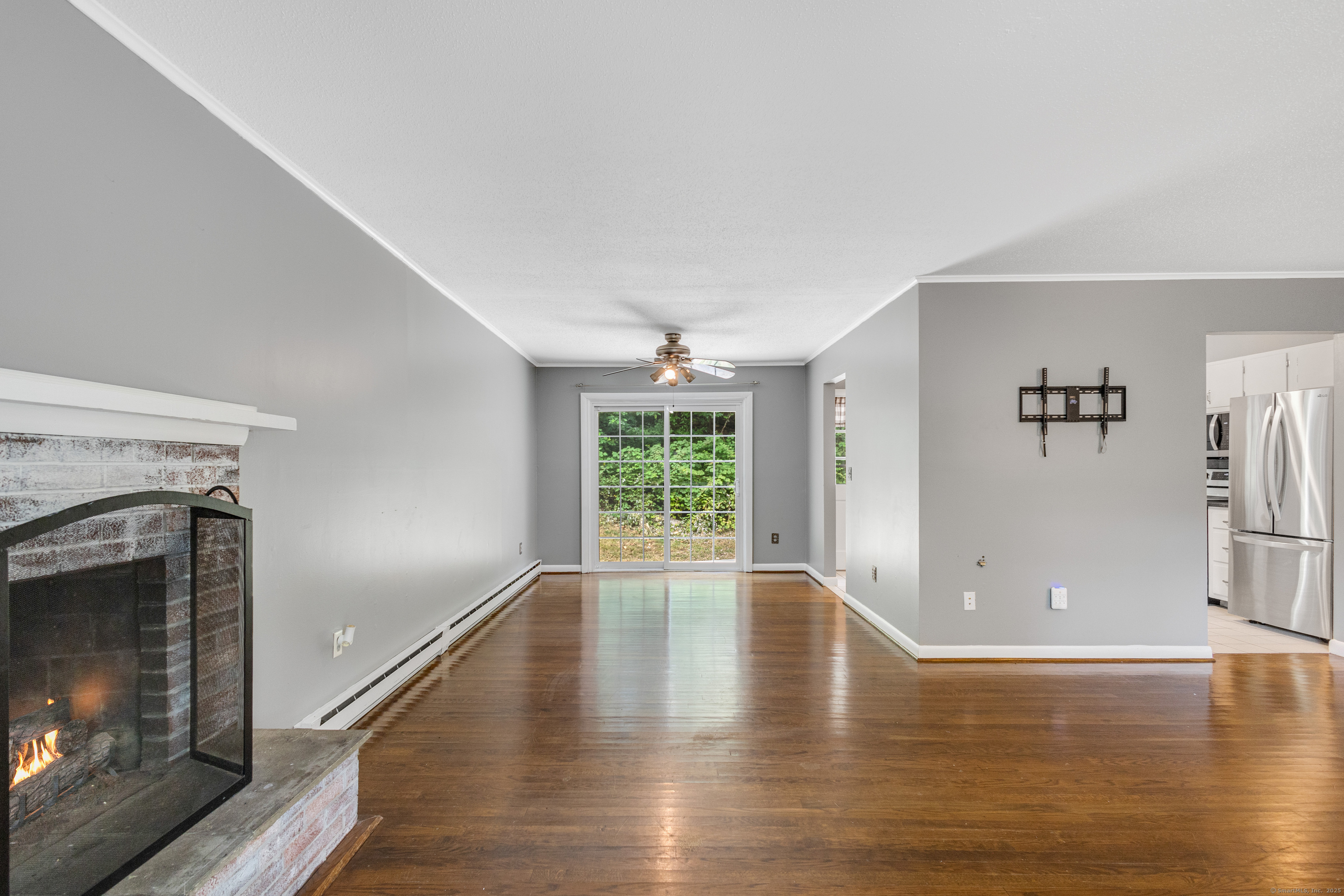 Ledyard, Connecticut 06339, United States, 3 Bedrooms Bedrooms, ,2 BathroomsBathrooms,Residential,Active,187927