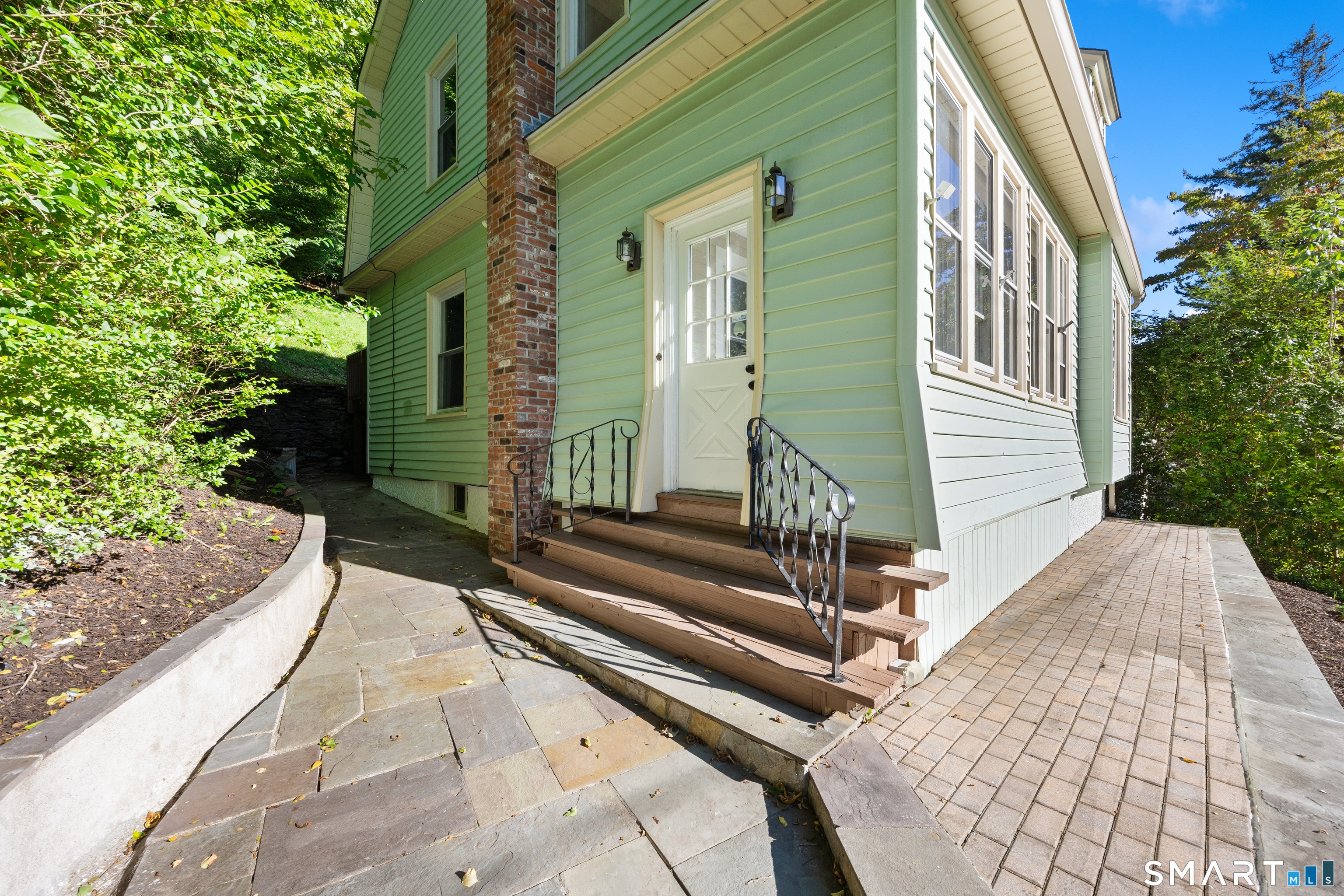 33 Monroe Street