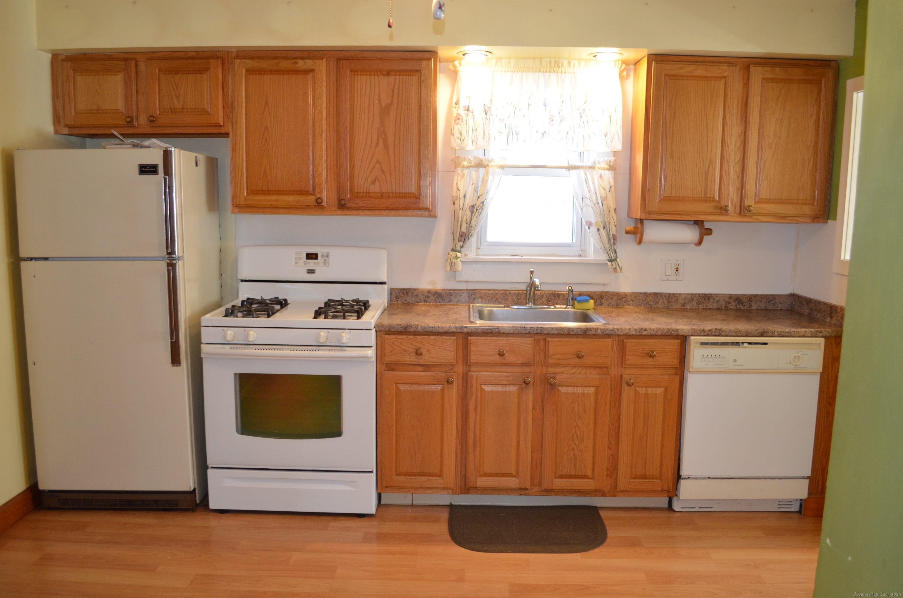 50 Bird Street, Torrington, Connecticut image 9