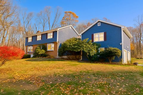 7 Council Drive Oxford CT 06478