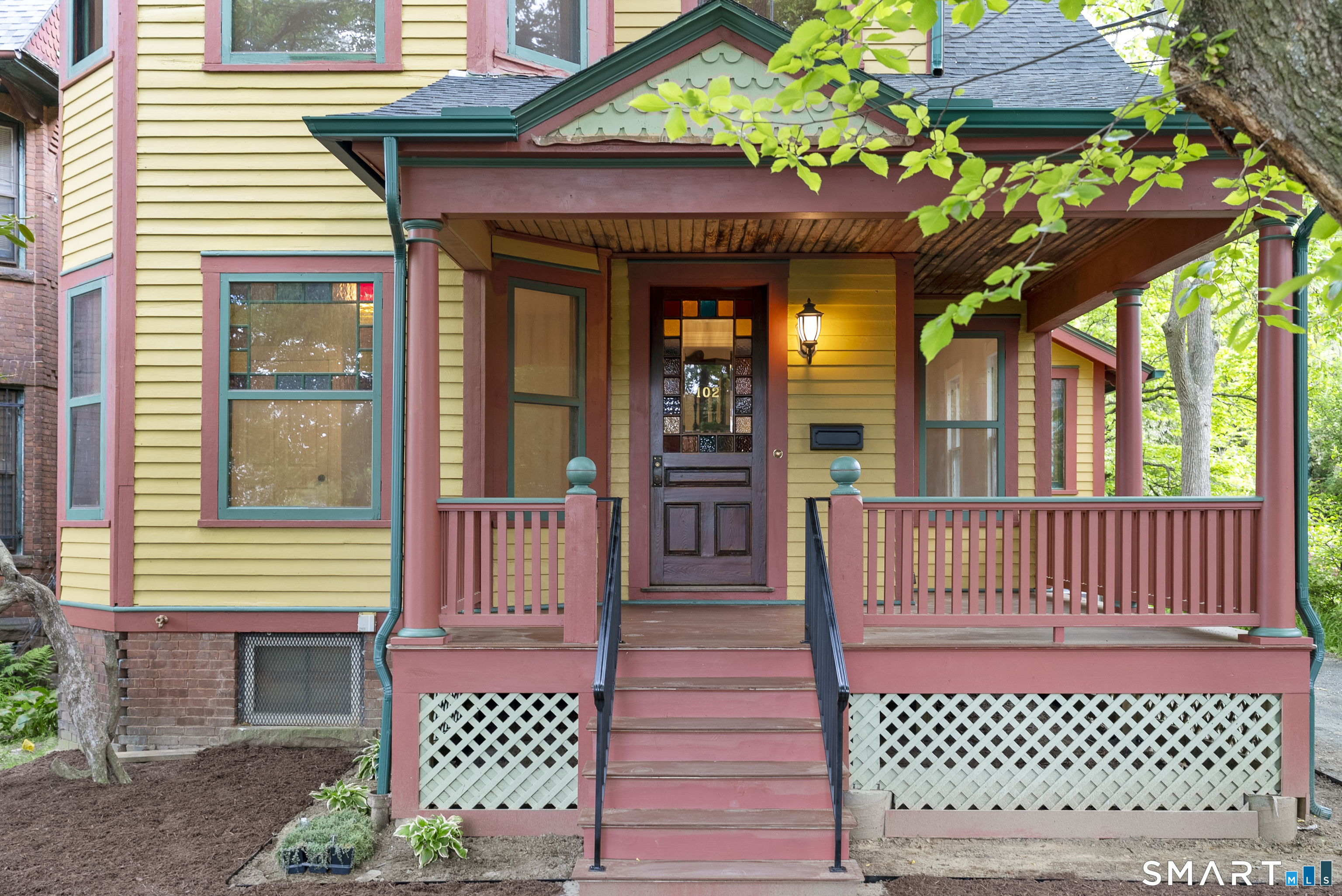 102 Huntington Street