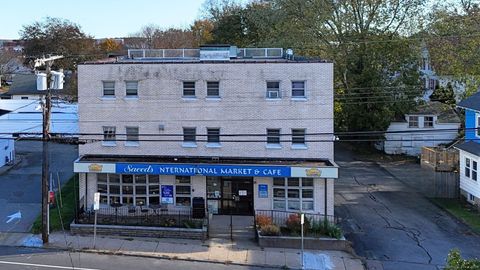 Photo of 464 Ocean Avenue, New London, CT 06320 (MLS # 24137859)