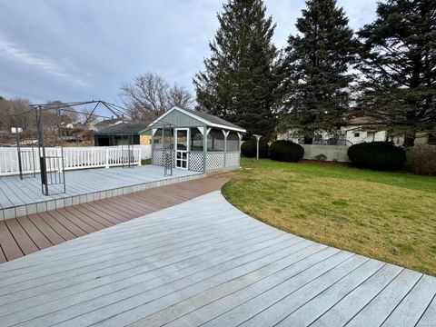 Tiny photo for 30 N Chestnut Street, Plainfield, CT 06387 (MLS # 24143852)