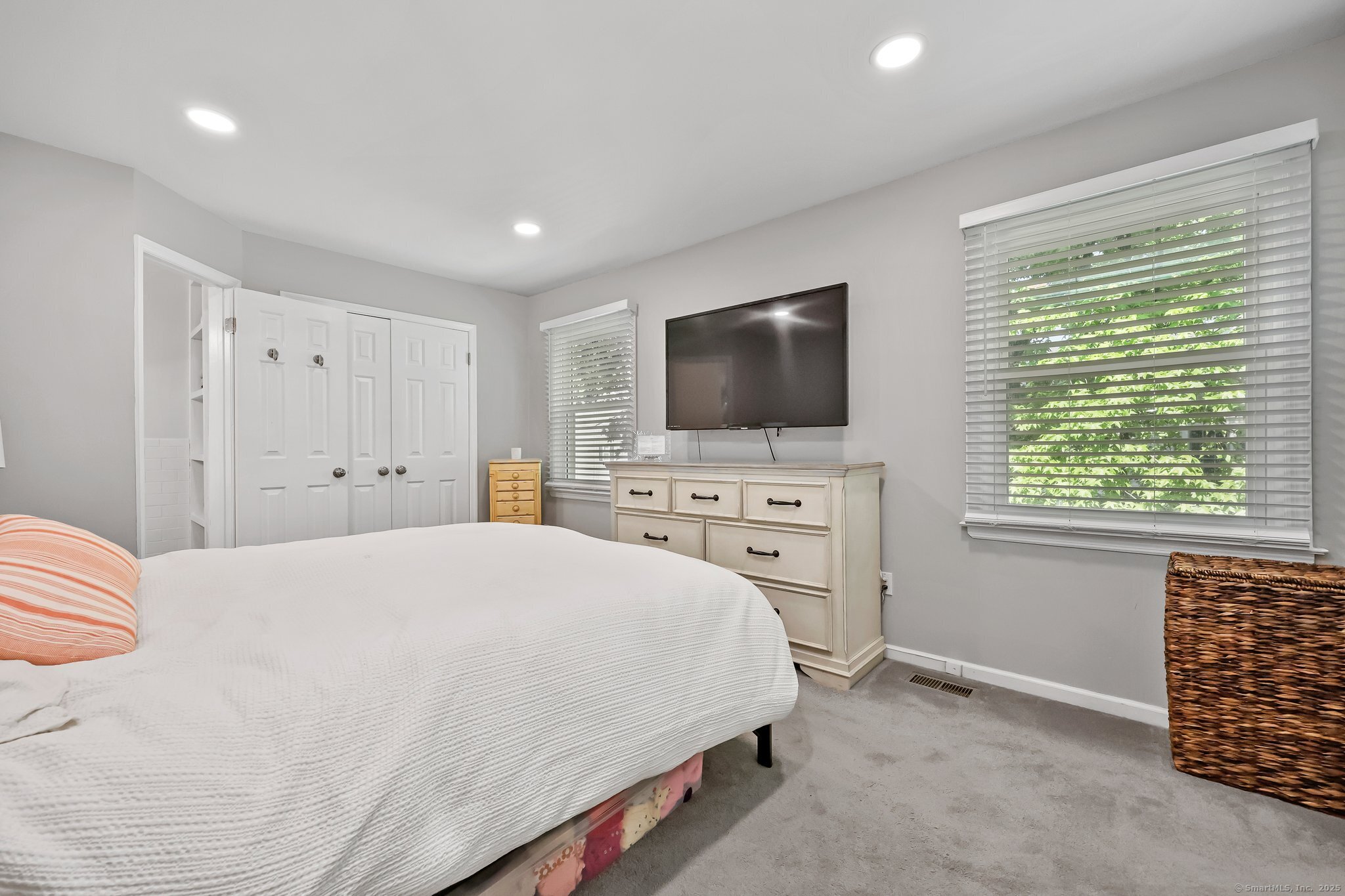 63 Indian Harbor Drive #APT 5, Greenwich, Connecticut image 14