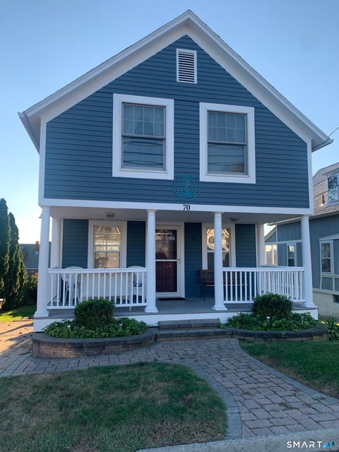 Homes For Rent - 70 New Shore Road<br/> Waterford, CT 06385