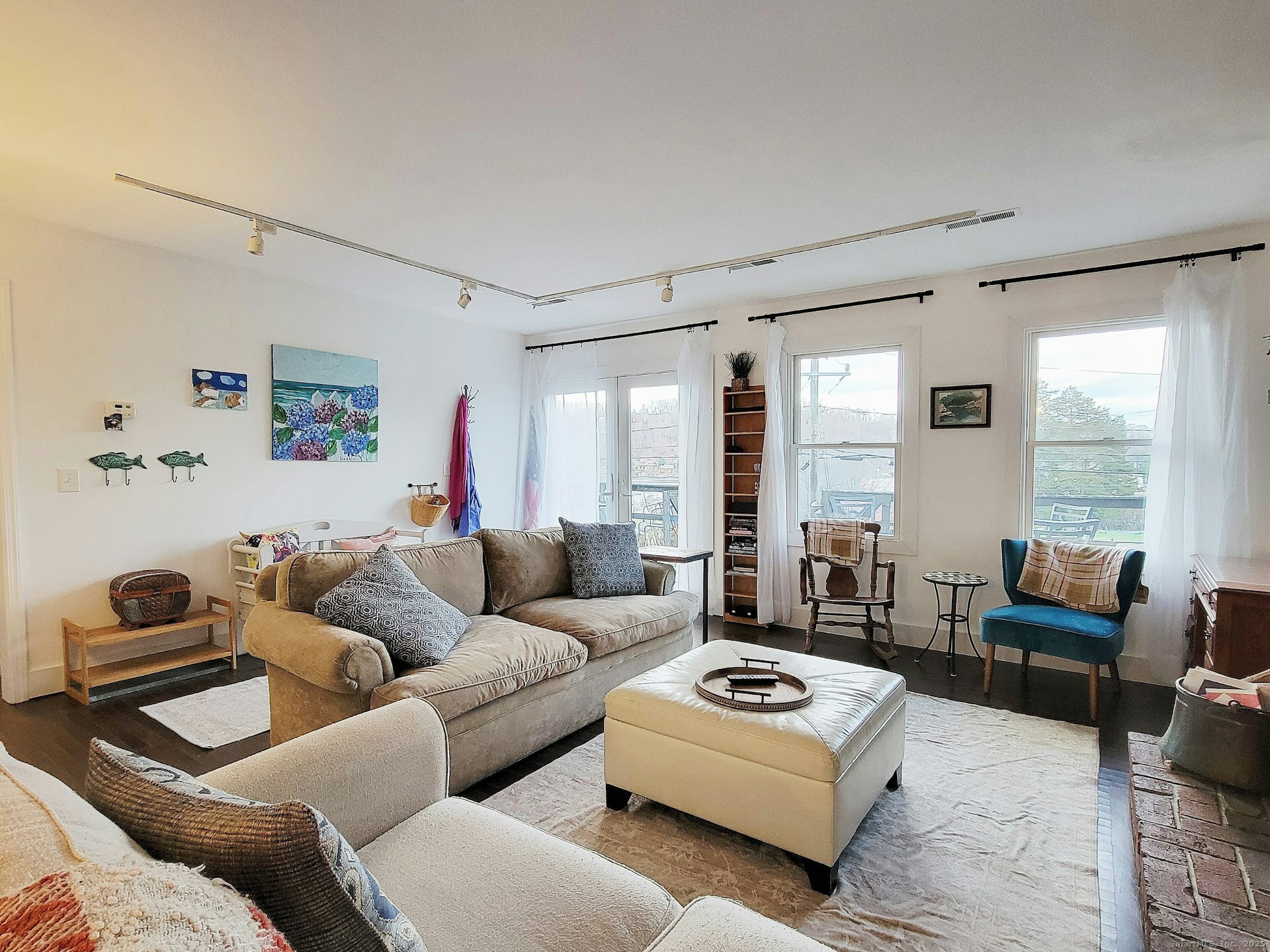 4 Candlewood Knolls Road